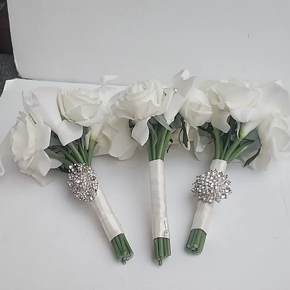 Wedding Beautiful Bride Bridal bouqet Real Touch Forever Flowers Bridesmaid 1pc - Picture 2 of 14